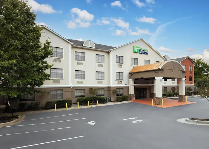 Holiday Inn Express & Suites Acworth - Kennesaw Northwest By Ihg